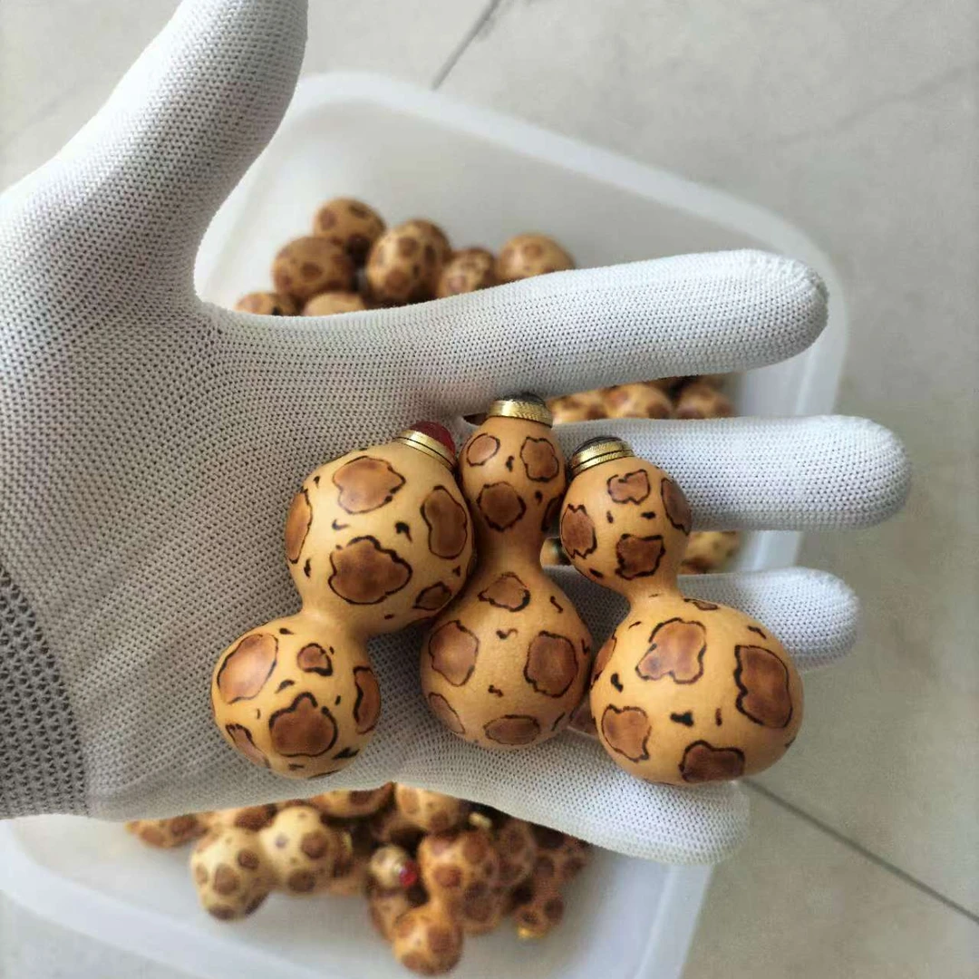 豹纹镶口烙画绕指柔