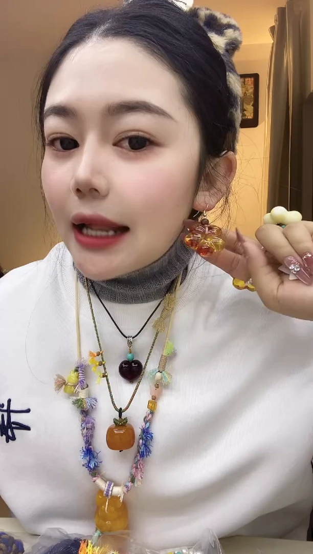 无合金熊北北时尚穿搭饰品