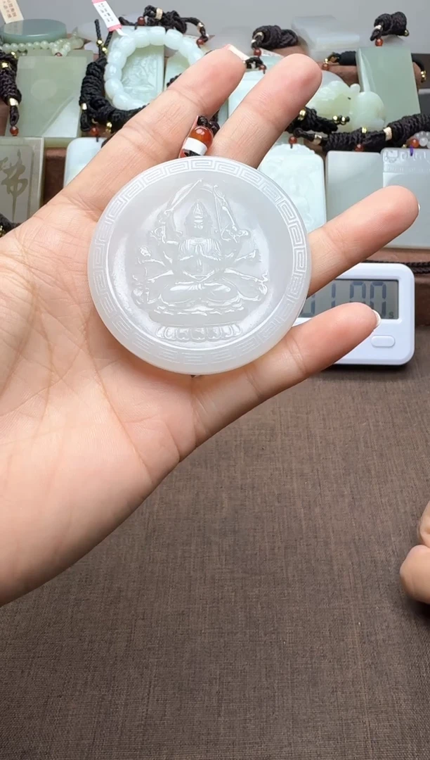 颈饰未镶嵌和田玉月*月闲