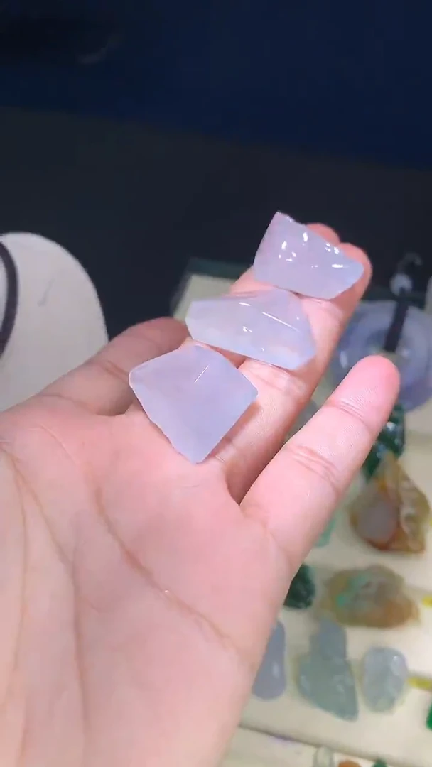 【闪购商品】定制翡翠未镶嵌          多样性发货一手