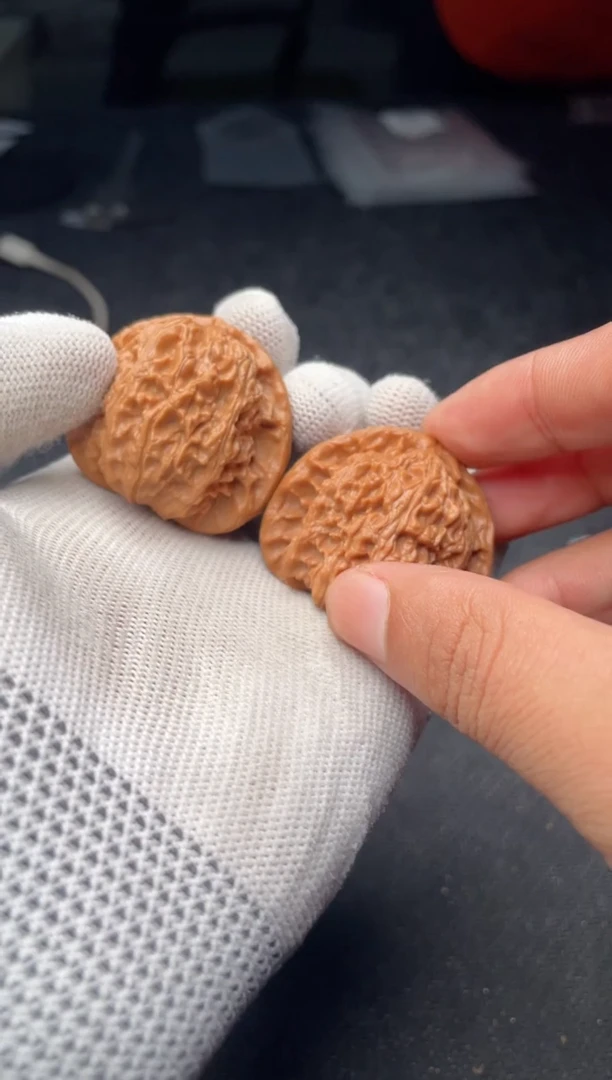 把件文玩核桃a129  白狮子   39尺