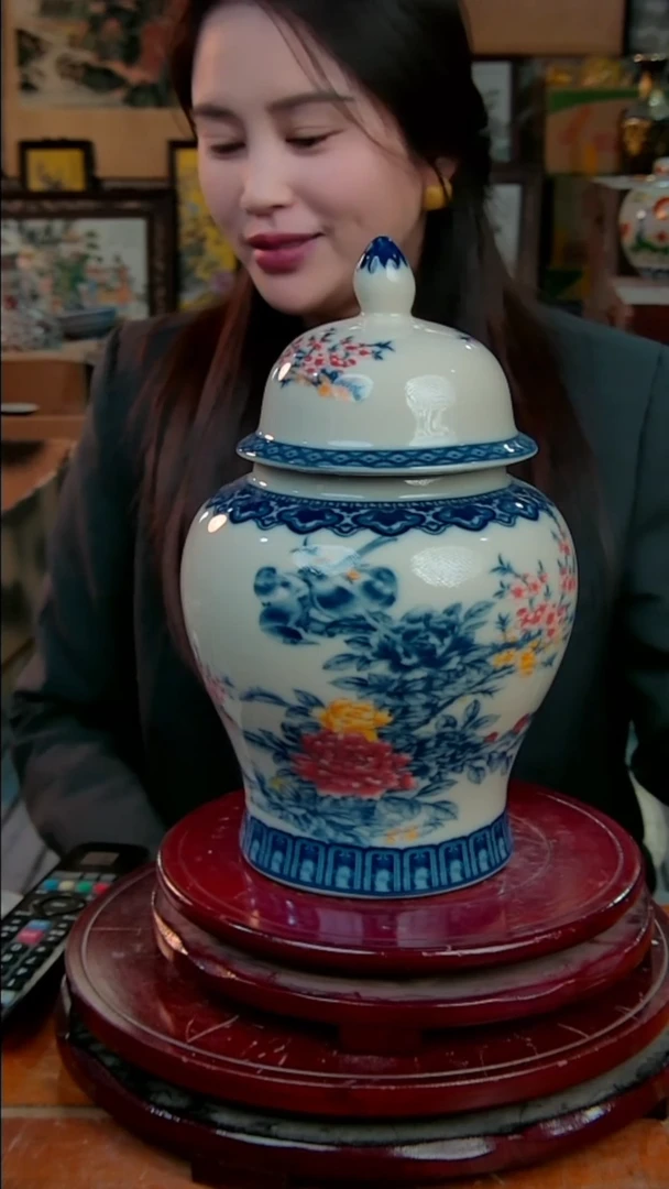 摆件陶景德镇陶瓷摆件花鸟将军罐