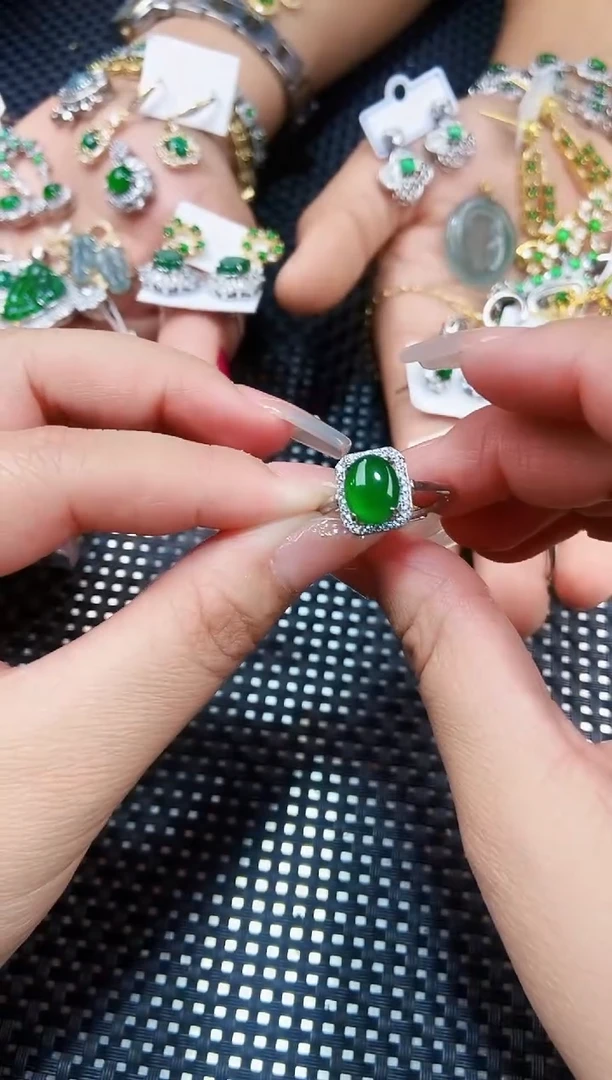 【闪购商品】翡翠戒指未镶嵌111111111