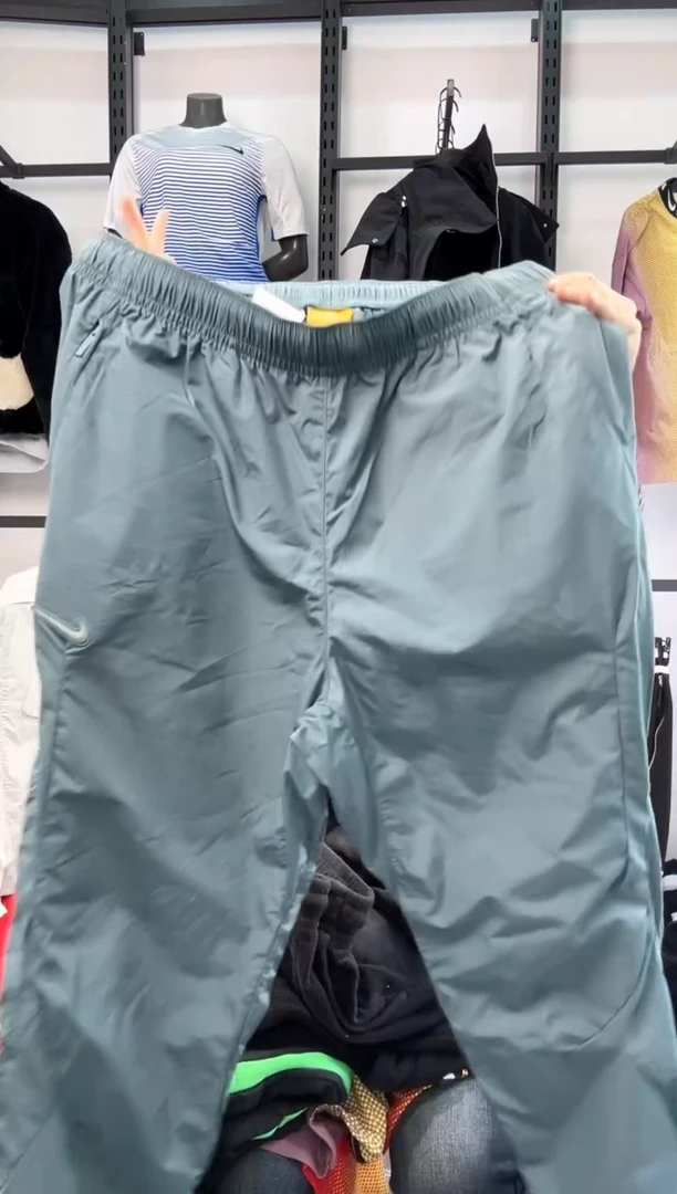 2540 编码  瑕疵直播间过款为准 尺码