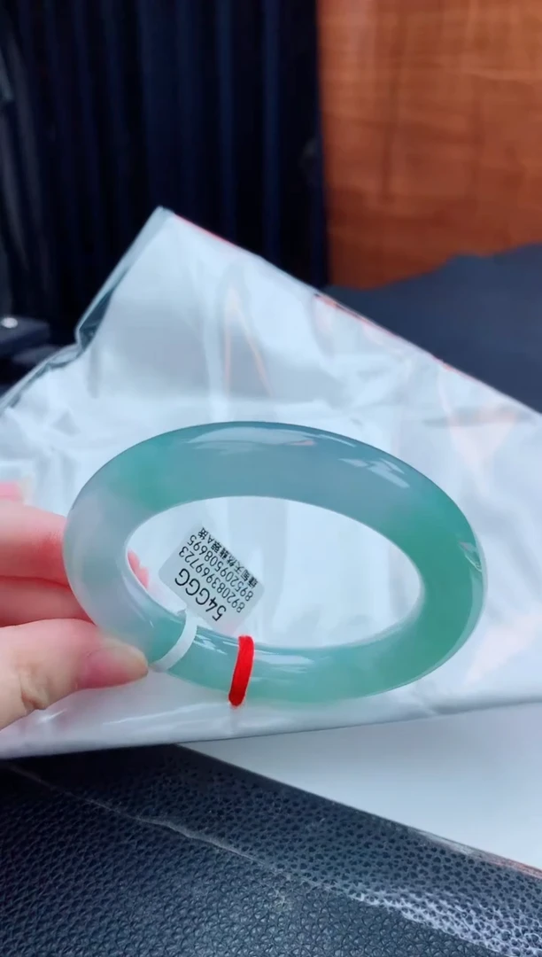 翡翠手镯未镶嵌缅甸天然翡翠A货手镯