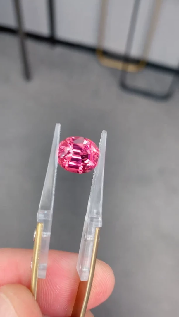 未镶嵌裸石定制碧玺4.5ct 粉碧玺 定制