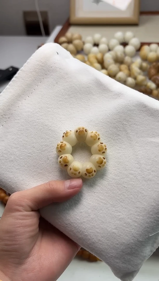 手串菩提根/象牙果e28玉化猫爪蒜瓣肠13mm手捻