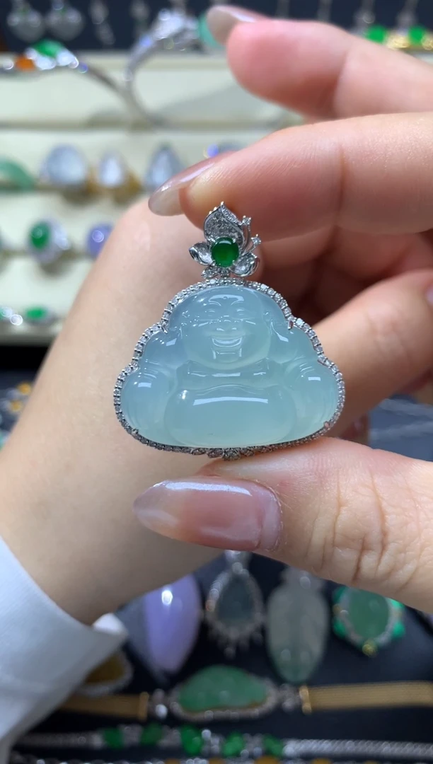 【闪购商品】翡翠颈饰18K金镶嵌戒指