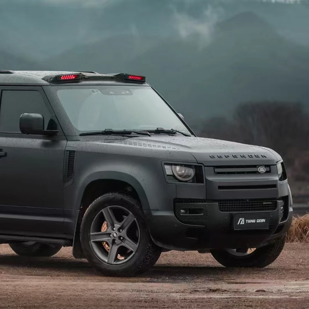 适用于路虎卫士长条两眼射灯高亮车顶射灯长条射灯改装