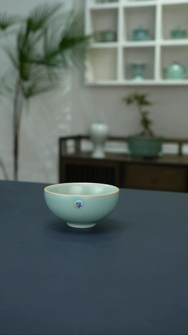 瓷片29号冰花鸡心杯精品简包     洁