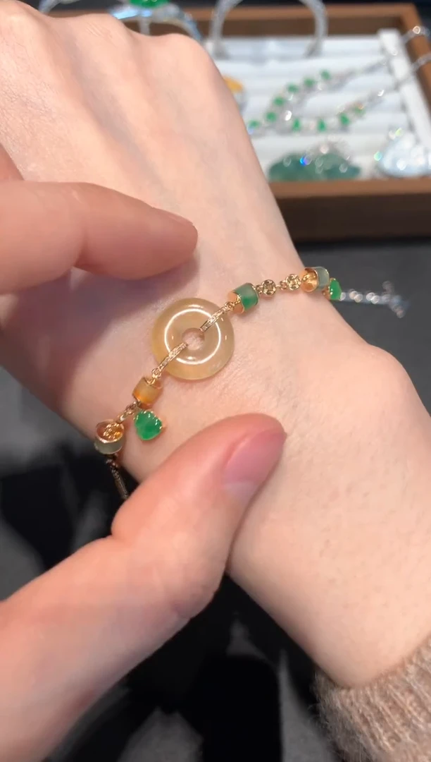 【闪购商品】翡翠手链18K金镶嵌6500