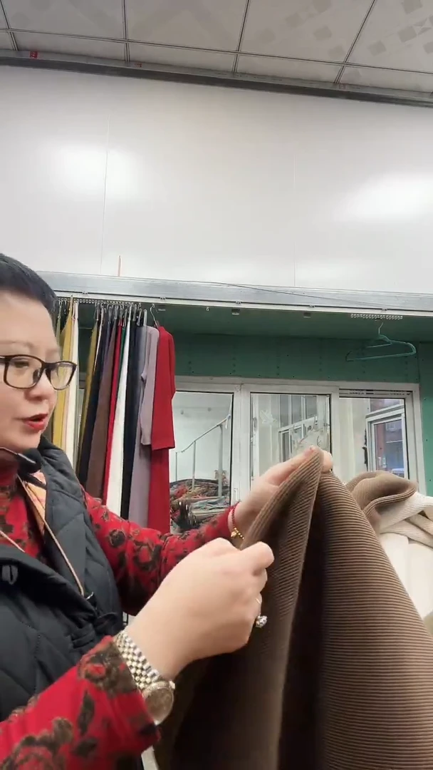 小经编 加绒浅咖1.1米布头