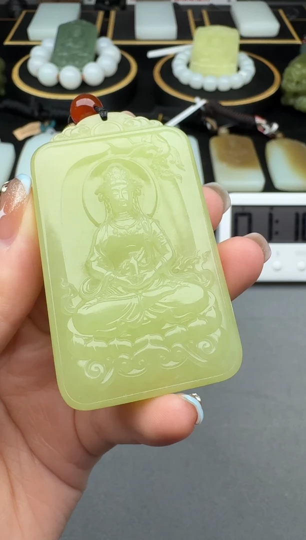 颈饰未镶嵌和田玉3