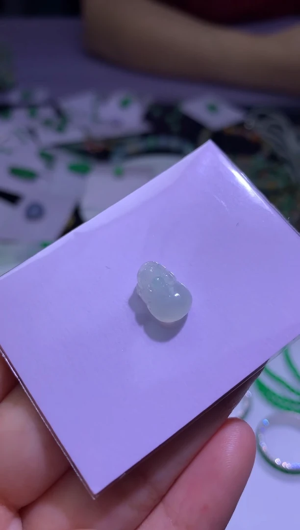 定制翡翠未镶嵌毛货