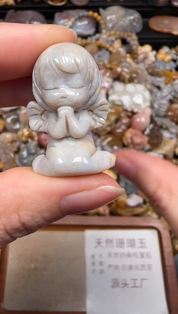 硅化珊瑚（珊瑚玉）未镶嵌颈饰666
