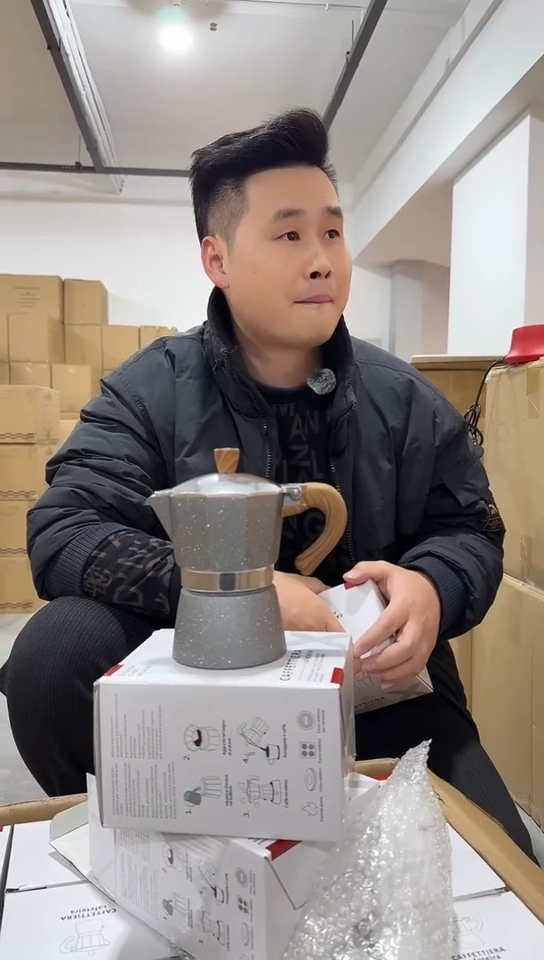 灰色意式3杯份摩卡咖啡壶