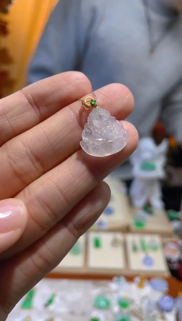 【闪购商品】翡翠颈饰18K金镶嵌假一赔三