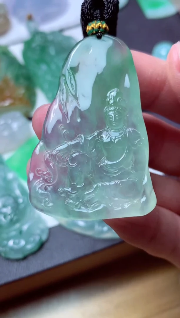 翡翠未镶嵌颈饰天然翡翠