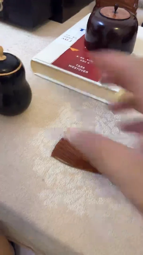 琉璃手工艺品用****1大红酸枝圆罐