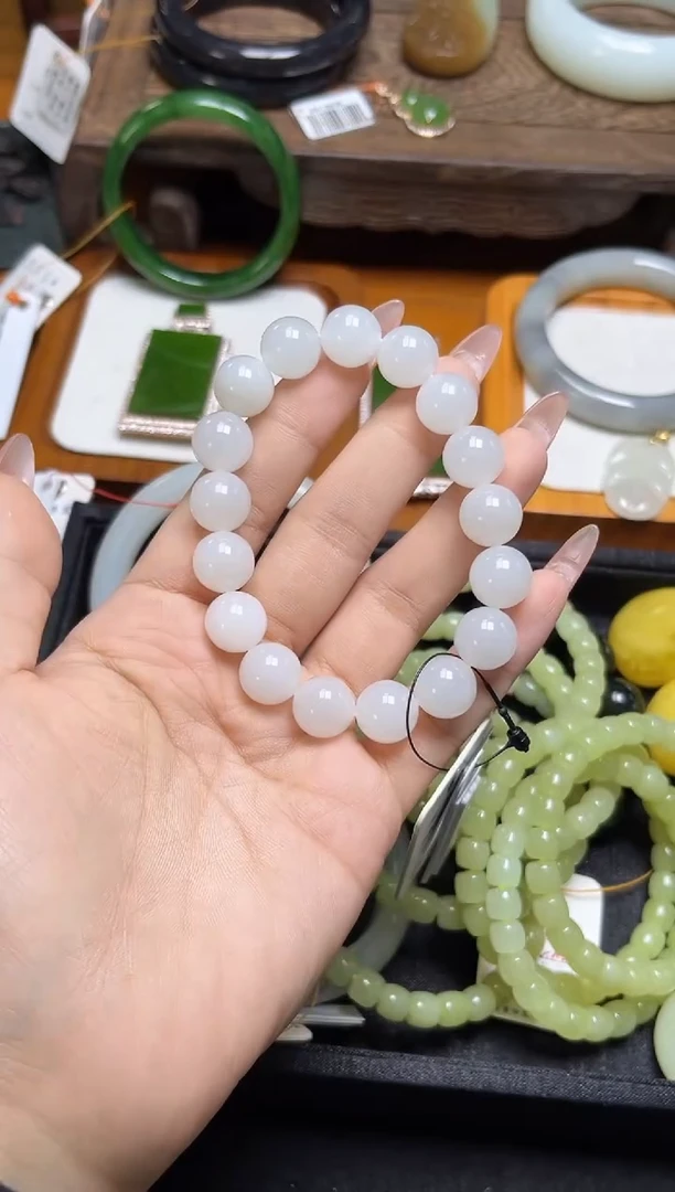 未镶嵌手串和田玉卡12黑山料 圆珠 多样性发一
