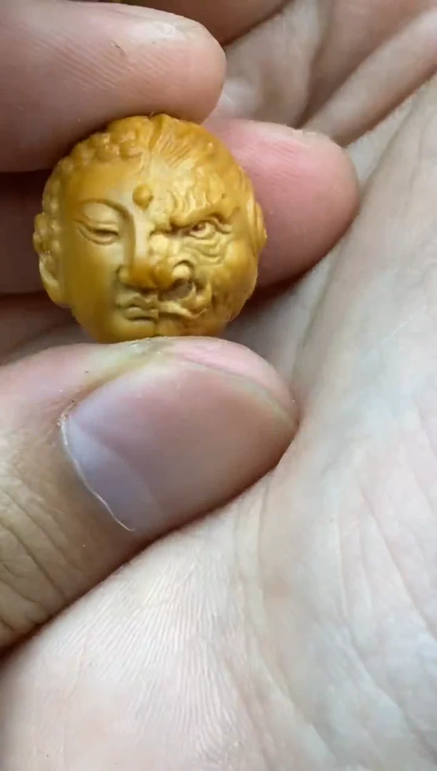 吊坠猴头核桃四面  恶僧