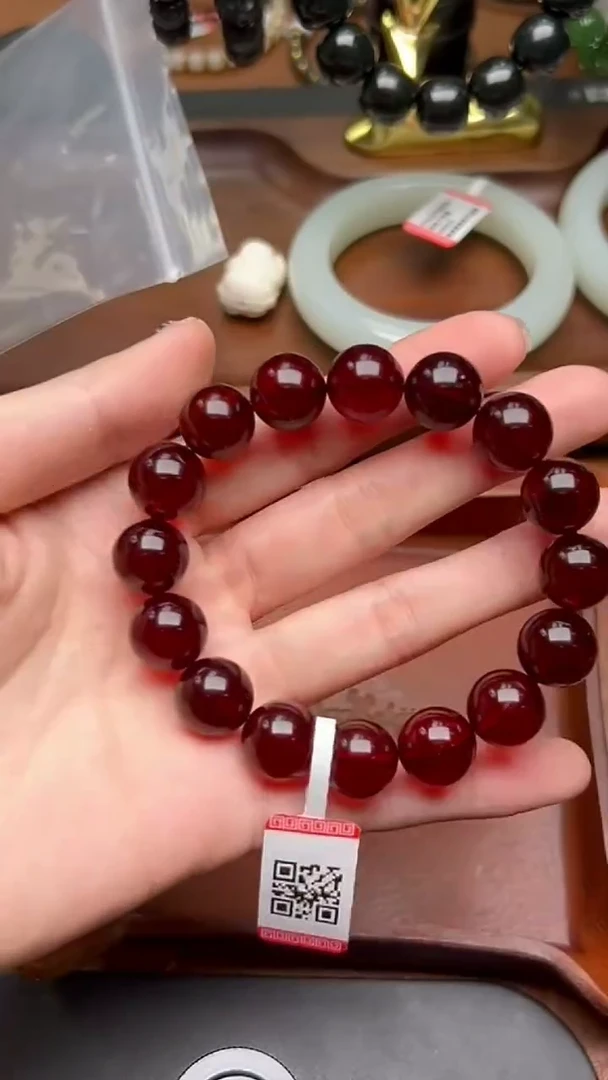 【闪购商品】血珀手串未镶嵌HBML000081
