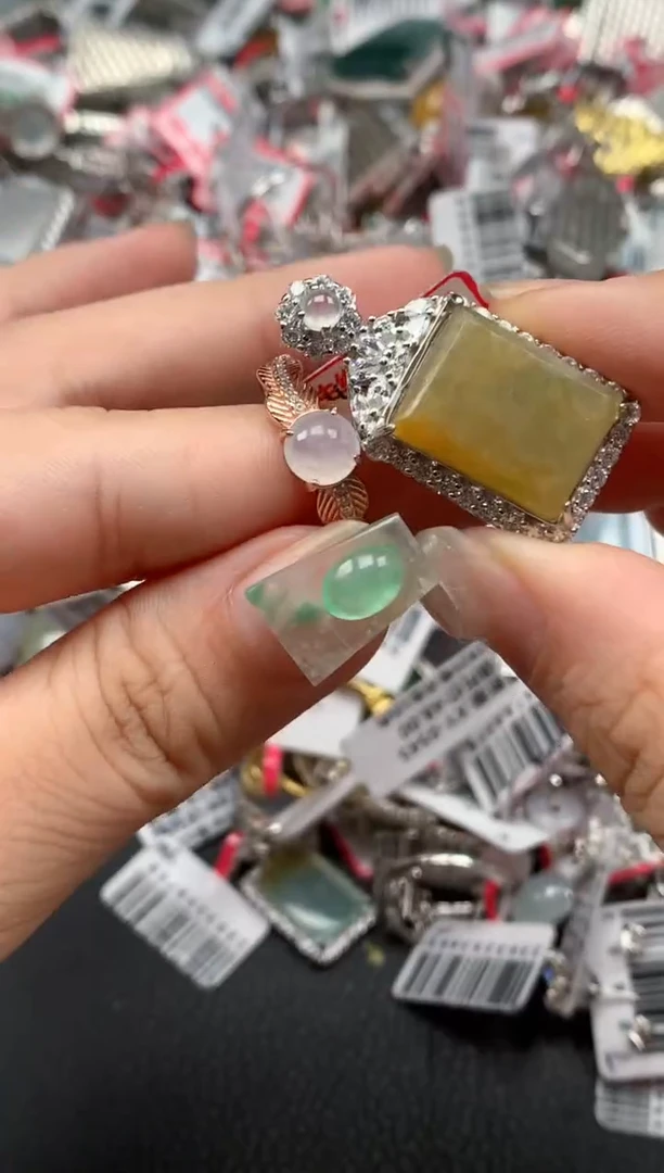 银S925镶嵌戒指翡翠天然A货缅甸翡翠