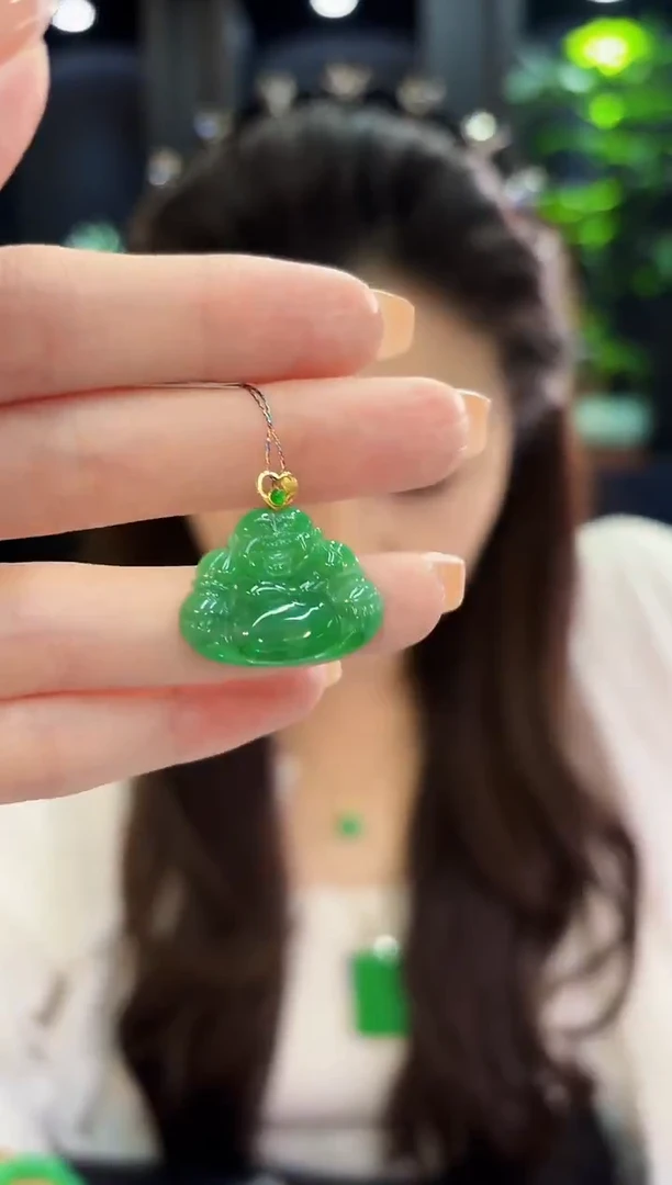 颈饰18K金镶嵌翡翠 缅料A货/支持复检/一件