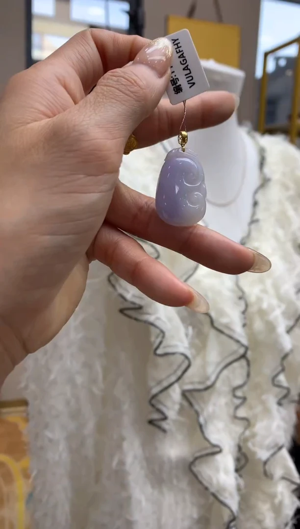 【闪购商品】翡翠颈饰18K金镶嵌如意