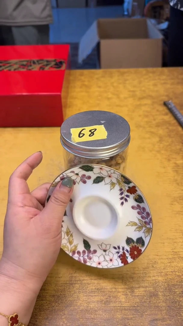 槿*瓷器瓷瑕疵老破破68贝母碗