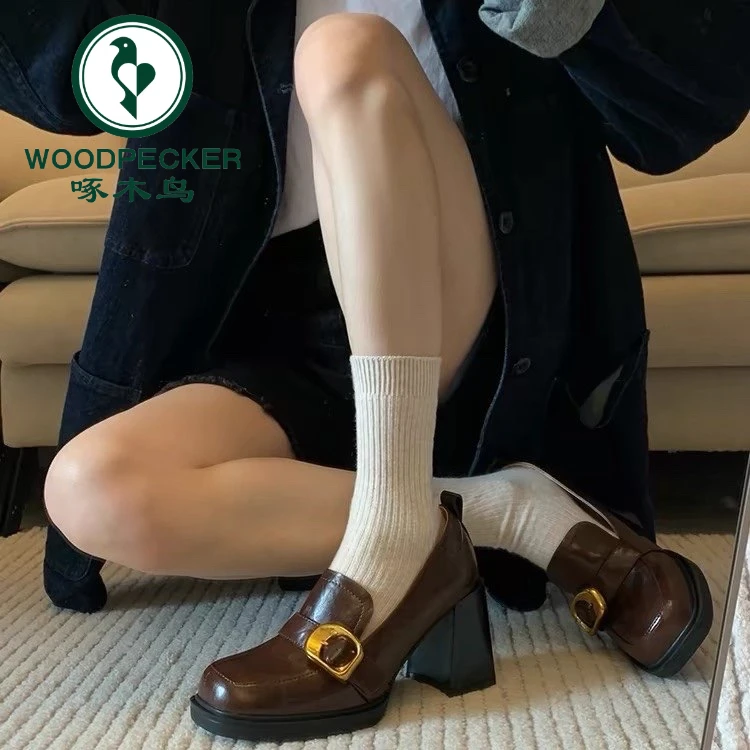 啄木鸟2025年春夏新款方头高跟乐福鞋女英伦风jk粗跟一脚蹬小皮鞋