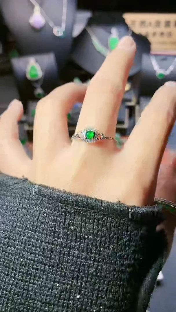 【闪购商品】翡翠戒指银S925镶嵌戒指