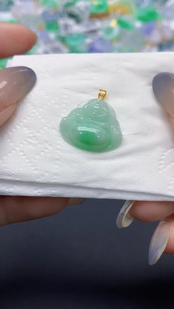 翡翠未镶嵌颈饰天然缅甸a货翡翠