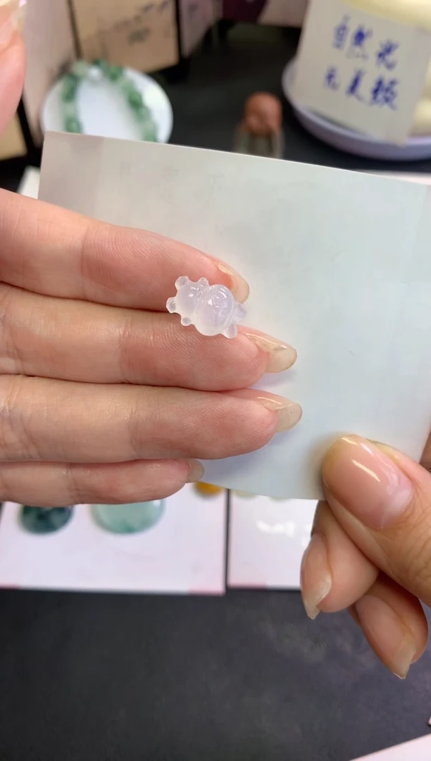 定制翡翠未镶嵌宝**抱毛货