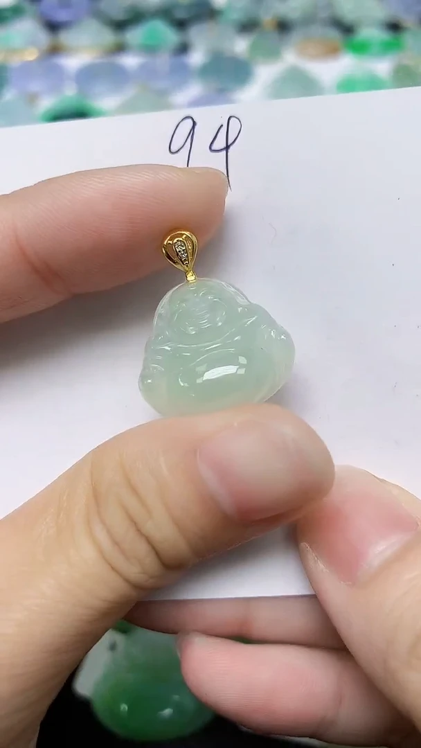 翡翠未镶嵌颈饰 天然缅甸翡翠A货