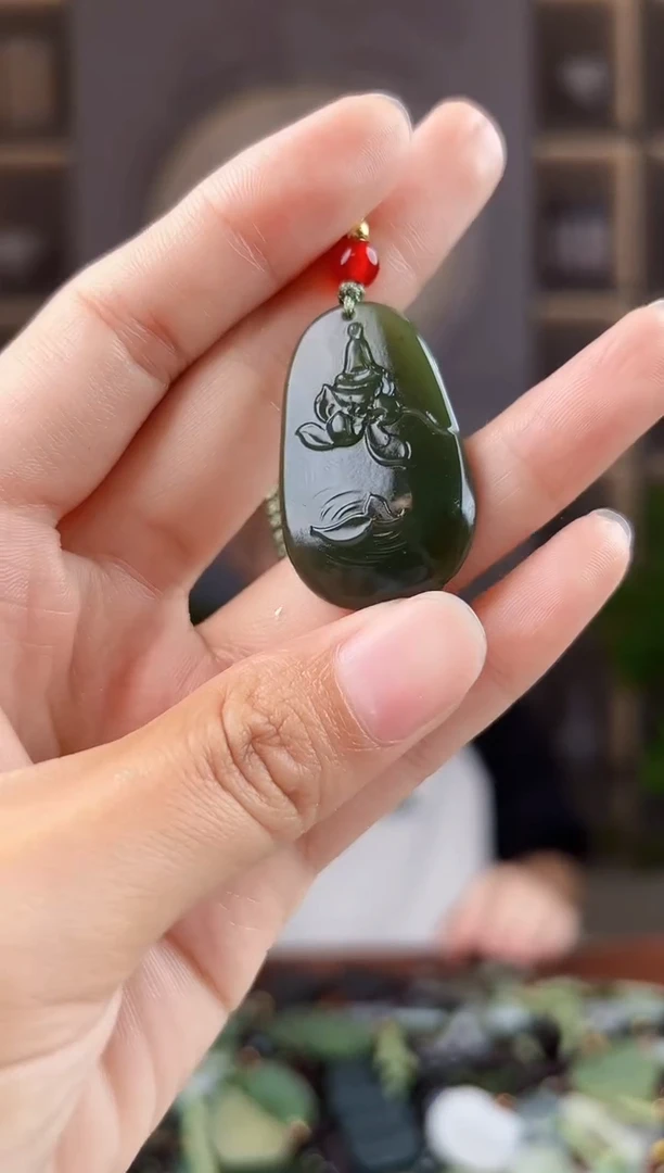未镶嵌和田玉挂件拍一发一