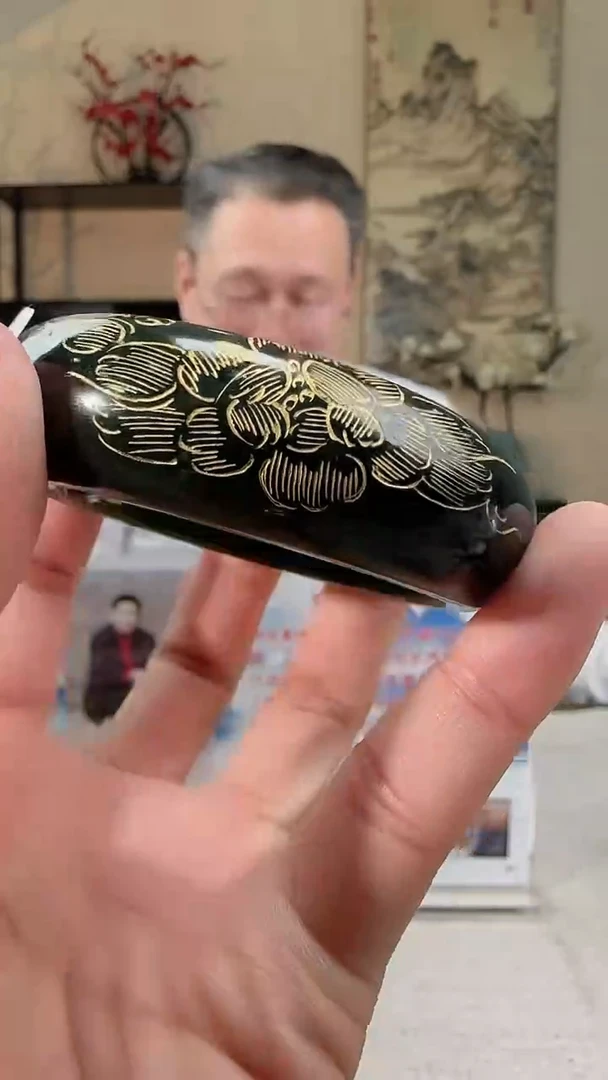 【闪购商品】和田玉手镯未镶嵌多样性发货拍一发一