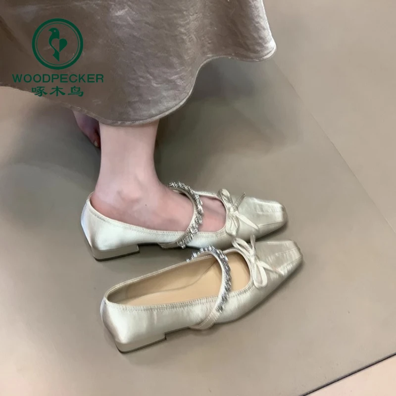 啄木鸟法式水钻浅口晚晚单鞋女春季新款复古气质温柔仙女玛丽珍鞋
