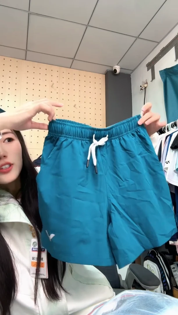 威克多正品微瑕 短裤XS码 51号