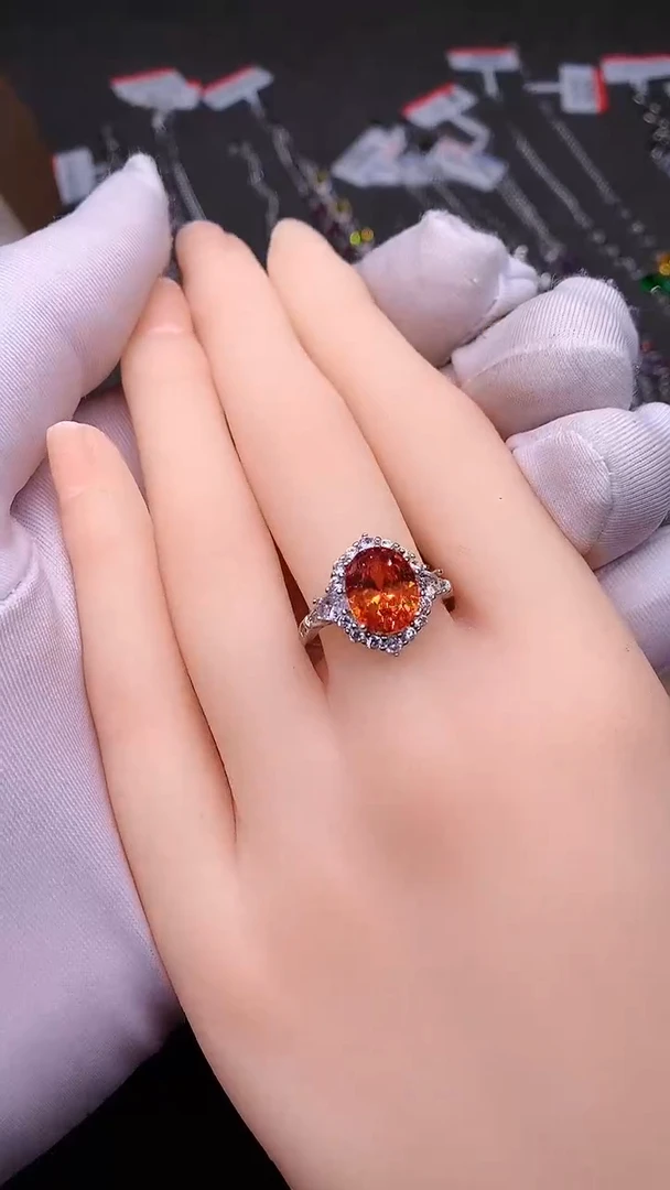 【闪购商品】彩色蓝宝石戒指银S925镶嵌........