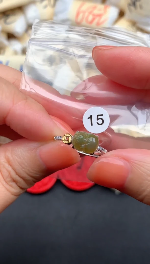 银S925镶嵌挂件翡翠1