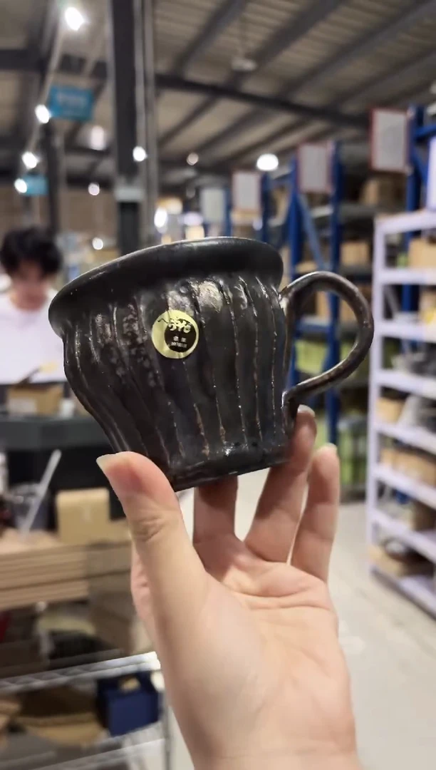 瓷黒釉彫 マグカップ黒釉彫 マグカップ