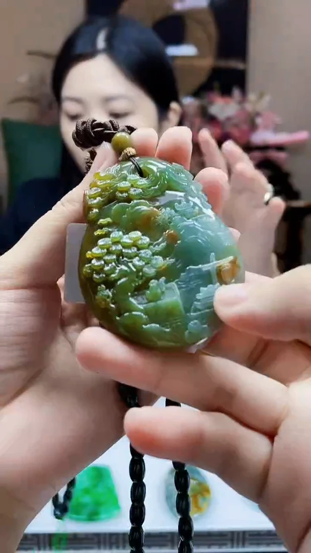 未镶嵌定制翡翠吊坠151