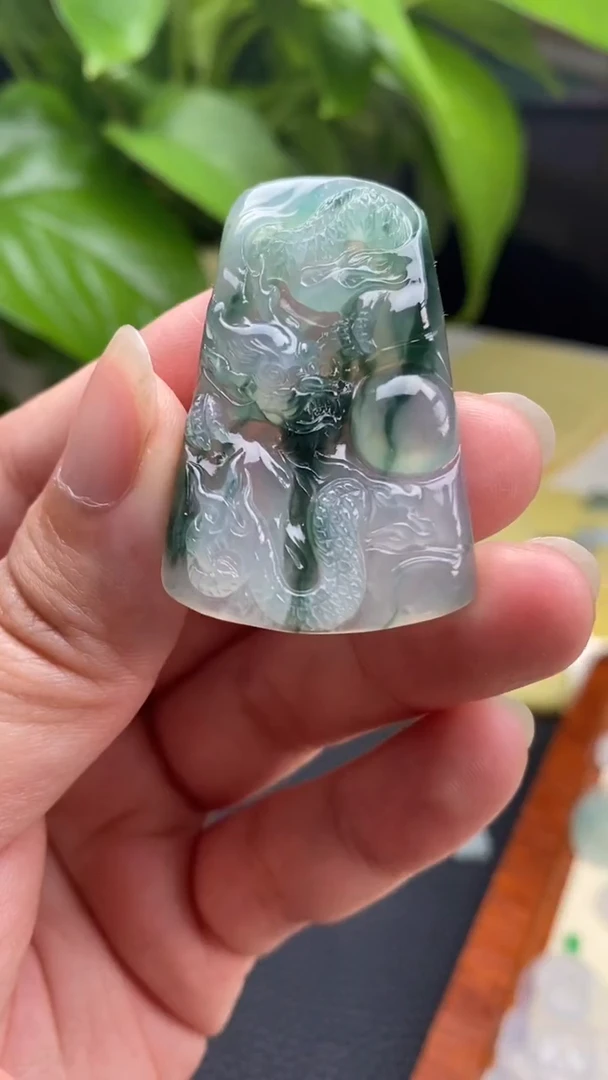 【闪购商品】翡翠挂件未镶嵌挂件