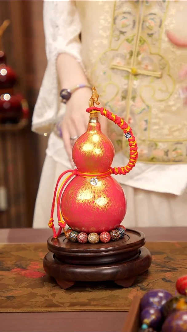 49易林漂漆酒葫芦------148