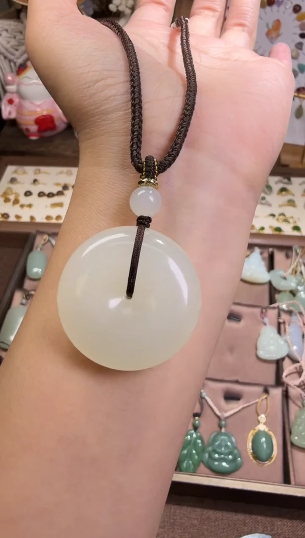 水晶摆件未镶嵌平安扣