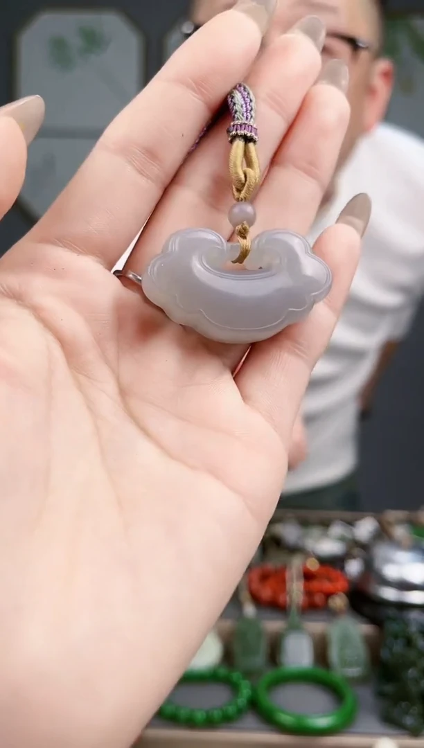 【闪购商品】和田玉颈饰未镶嵌AA多样性发货 拍一发一