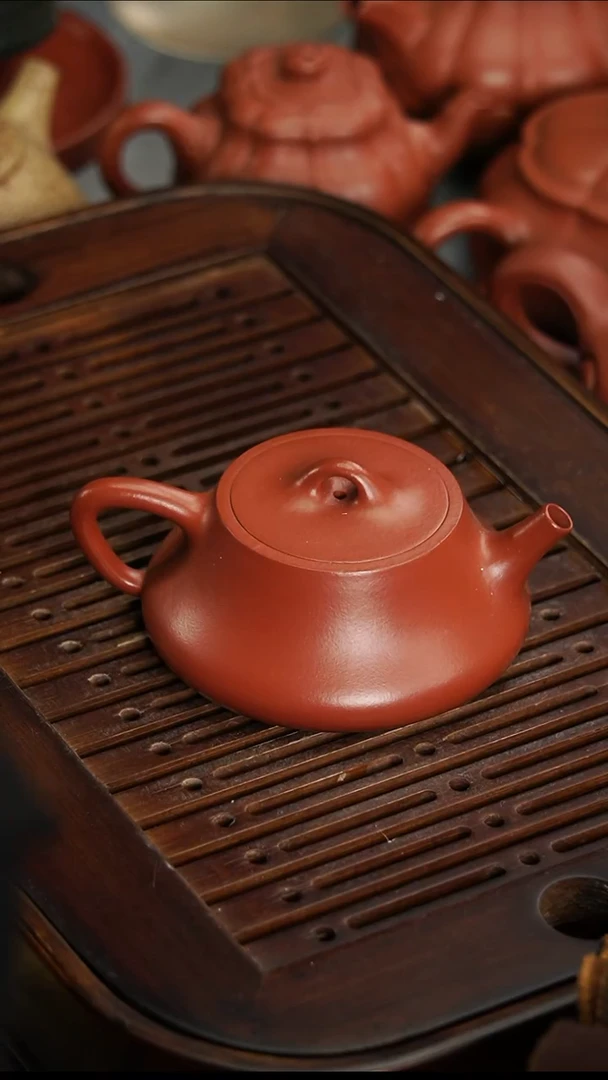 茶壶紫砂大*哥宜兴紫砂朱泥柱础