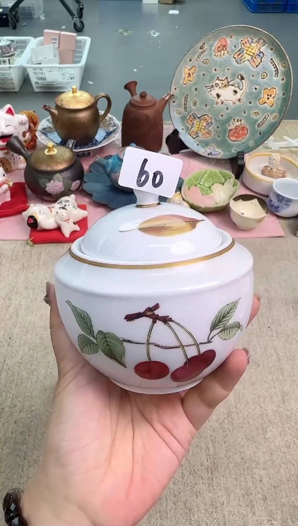 瓷片泡泡家的瓷器真好看