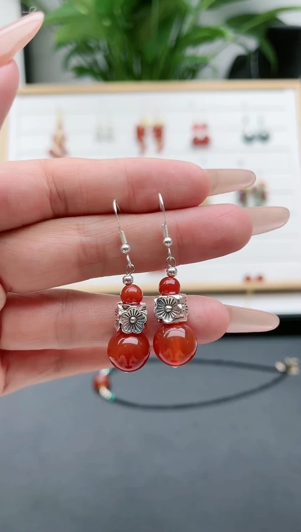 【闪购商品】南红玛瑙耳饰银S925镶嵌318